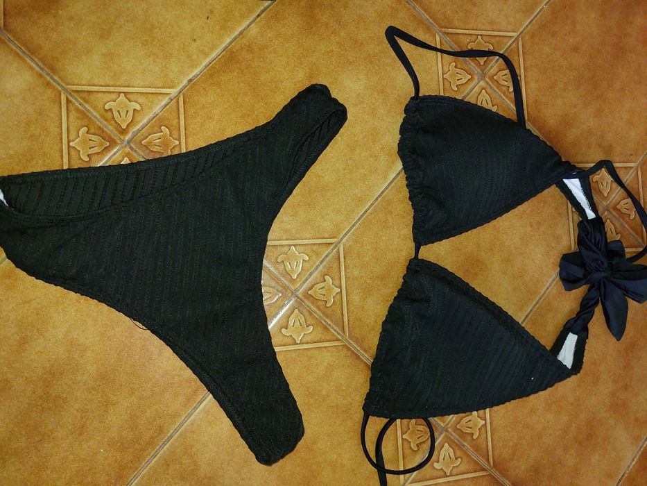 Bikini tamanho m