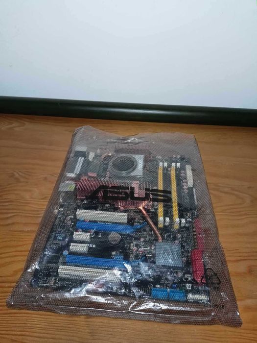 Motherboard ASUS