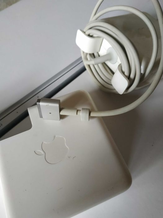 Зарядний пристрій Apple Tape c , Magsafe 2