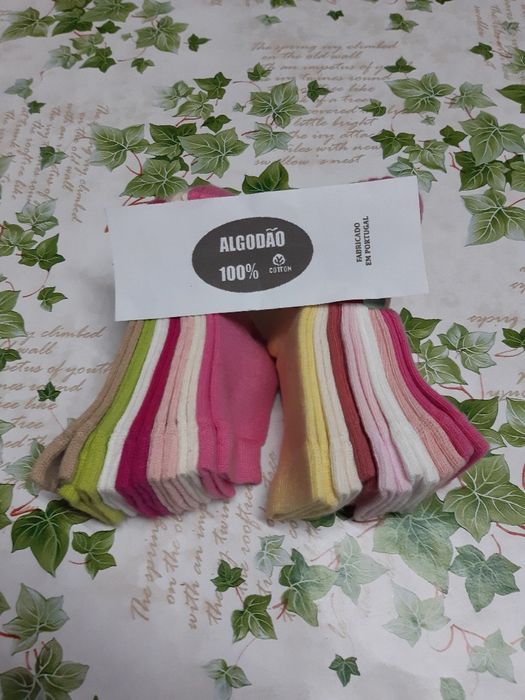 14 pares de meias para recém-nascido, etc