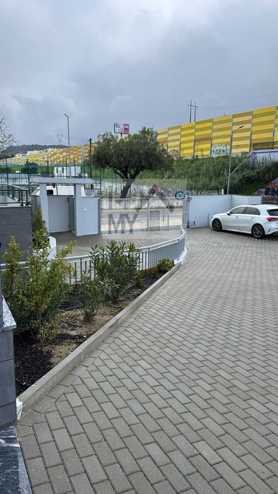 Andar de Luxo T2 em condominio Villas Choupal