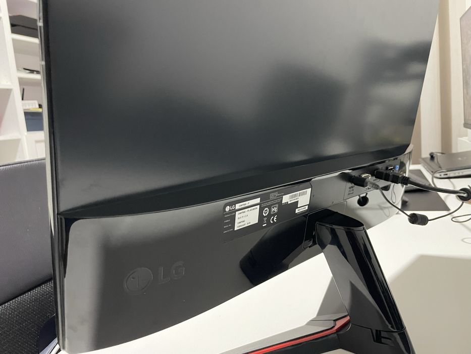 Monitor Gaming LG 24MP59G-P (24'' - 1 ms - 75 Hz - FreeSync)