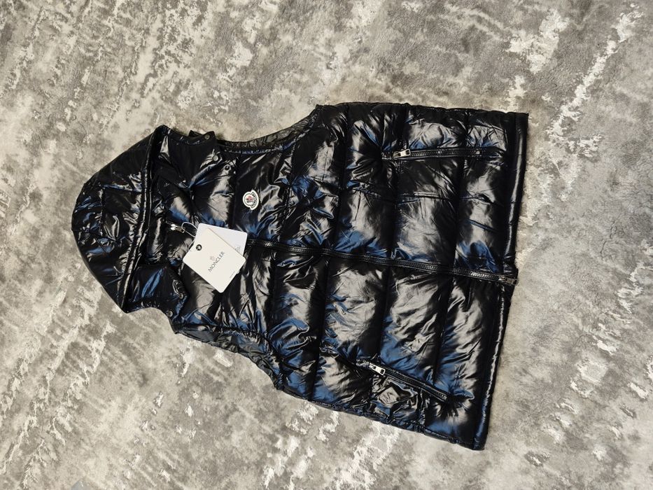 Жилетка/Безрукавка Moncler