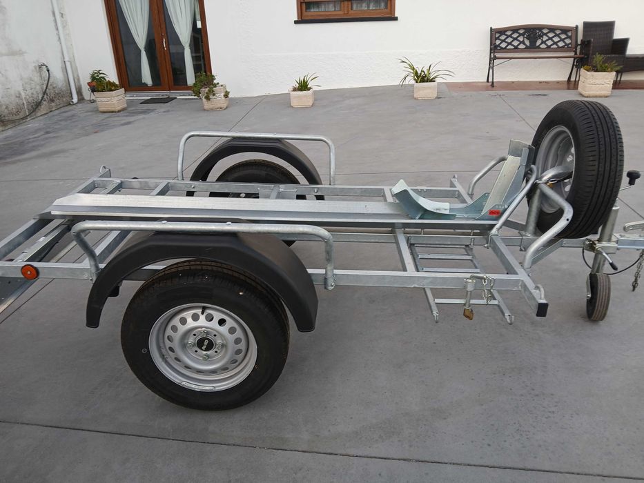 Reboque para moto