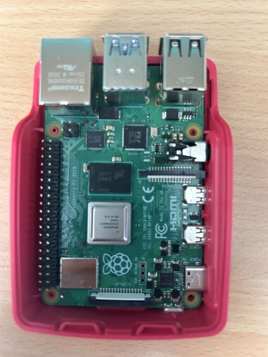 Raspberry PI 4 Model B com 2GB RAM