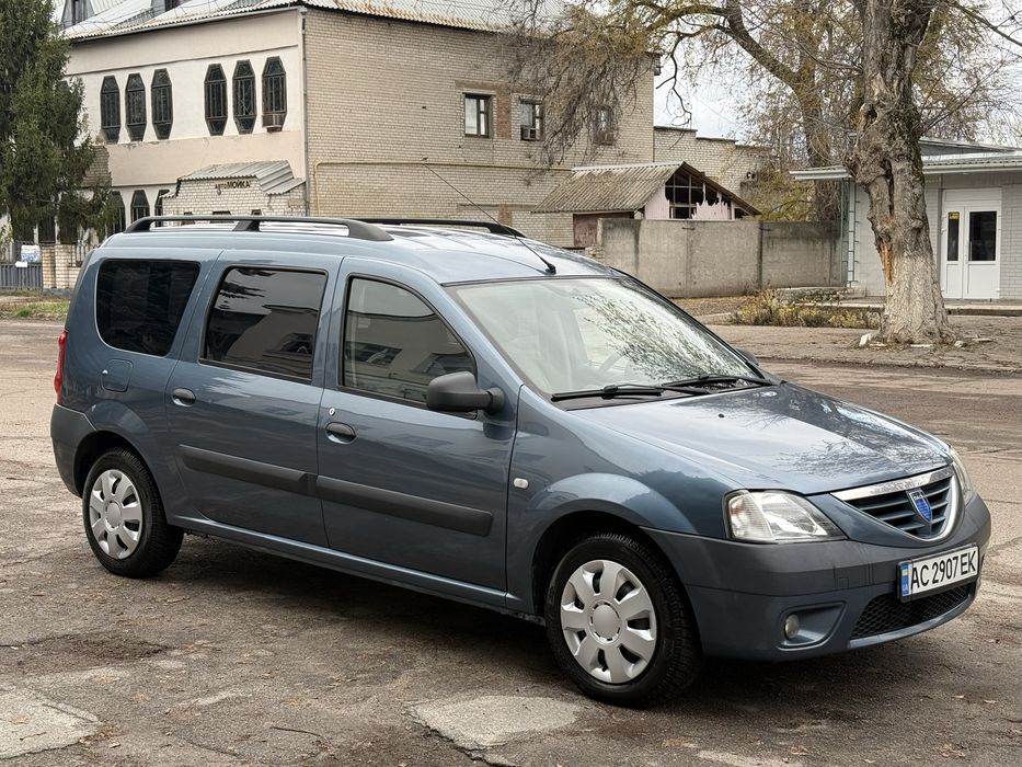 Продам       Логан