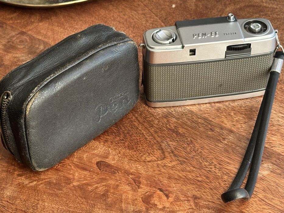 Olympus Pen-EE S