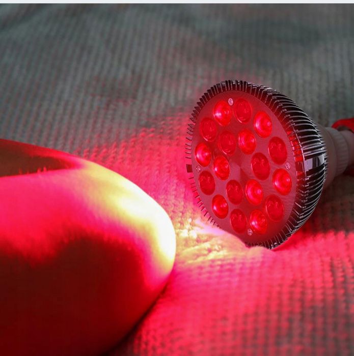 Żarówka na podczerwień  LED i książka