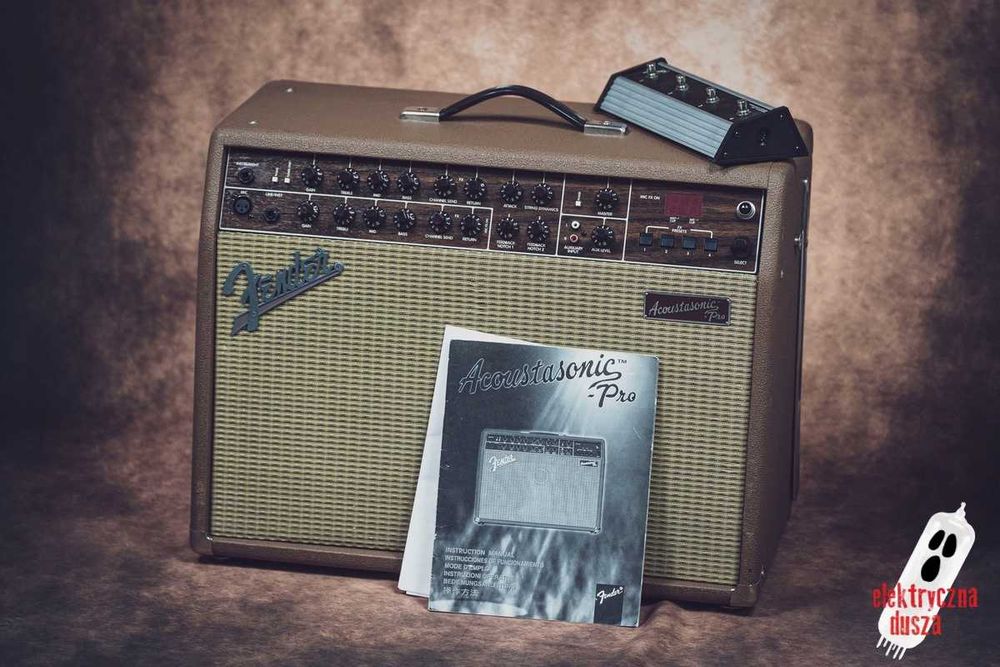 Fender Acoustasonic Pro + case