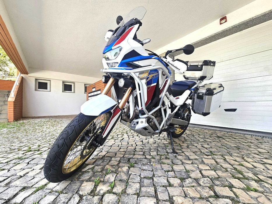 Honda Africa Twin 1100 Adventure modelo 2020 com Garantia e livro de revisões