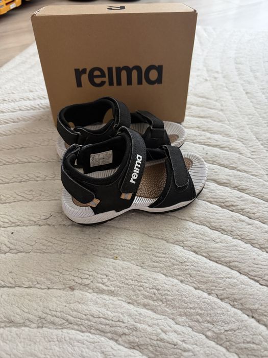 Дитячі сандалі Reima