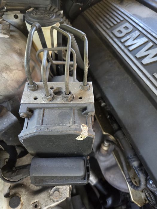 Czesci bmw e39 m52 m52tu m54 przepustnica. Czujniki . Wiązki