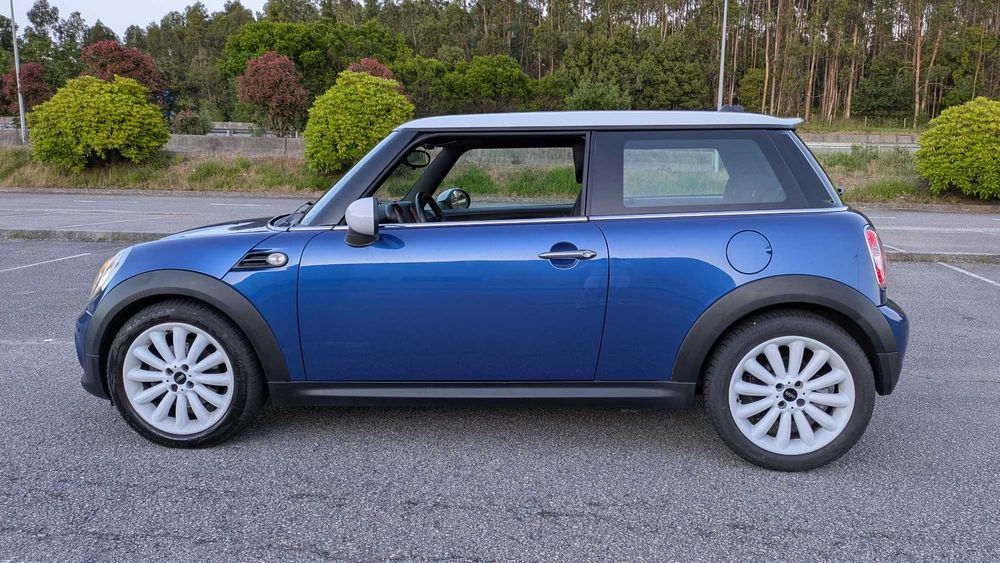 Mini Cooper D 1.6 Diesel | 2013 | 100.000 km | GPS |