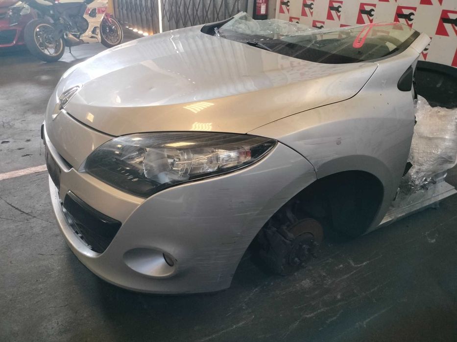 Frente Completa Renault Megane 3 1.5 DCi 2010 #F73