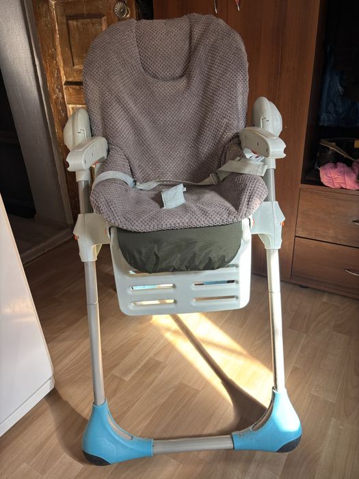 Дитячий стільчик для годування Chicco