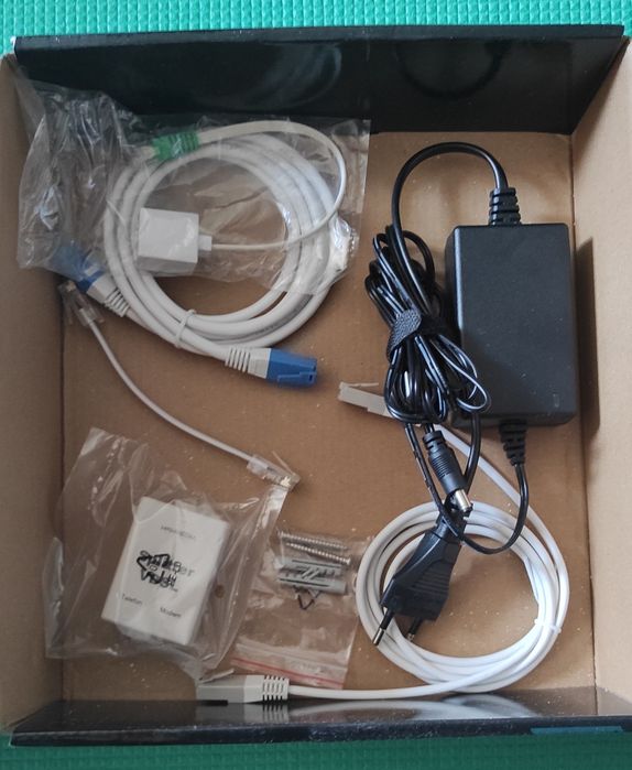 wi-fi роутер Zyxel P8702N