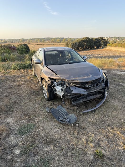 Mazda 6 2008 para pecas