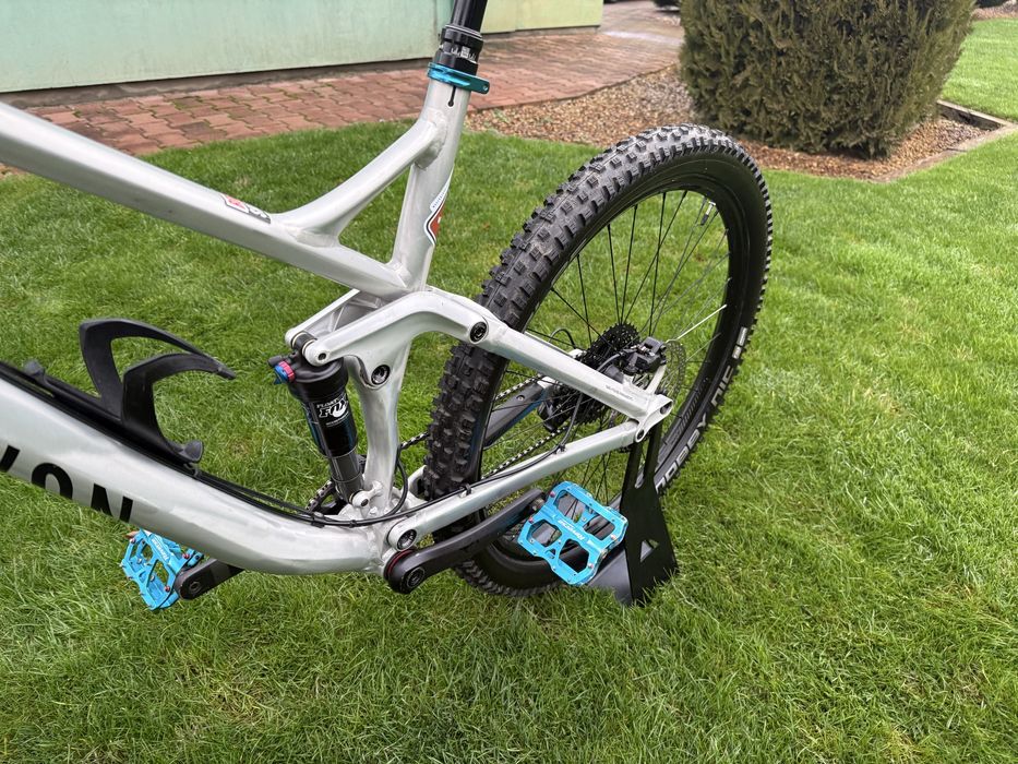 Canyon Spectral AL rower enduro full dh nie yt specialized trek cube