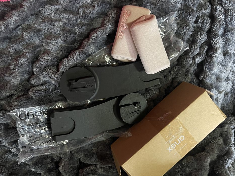 Автолюлька Cybex з поворотною базою , адаптери anex