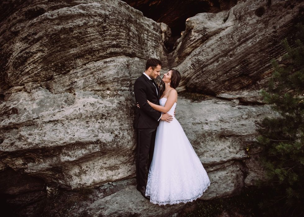 Suknia ślubna S / 36 biała kształt A