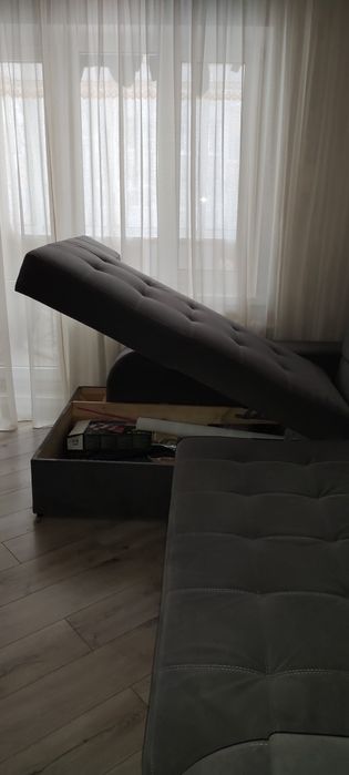 Диван кутовий ліжко