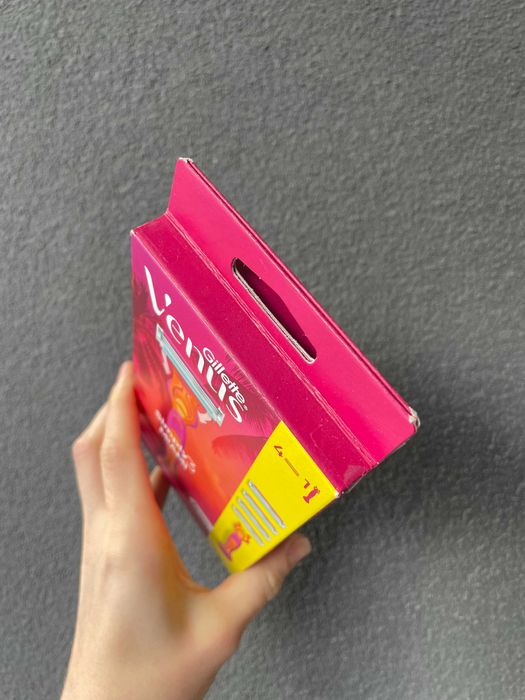 Gillette Venus Simply3 MIAMI – maszynka + 4 wkłady (4w1)