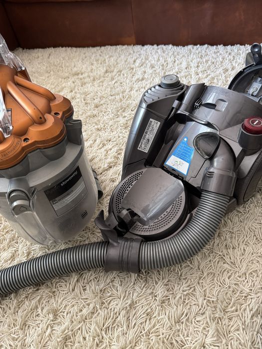 Продам пилосос dyson