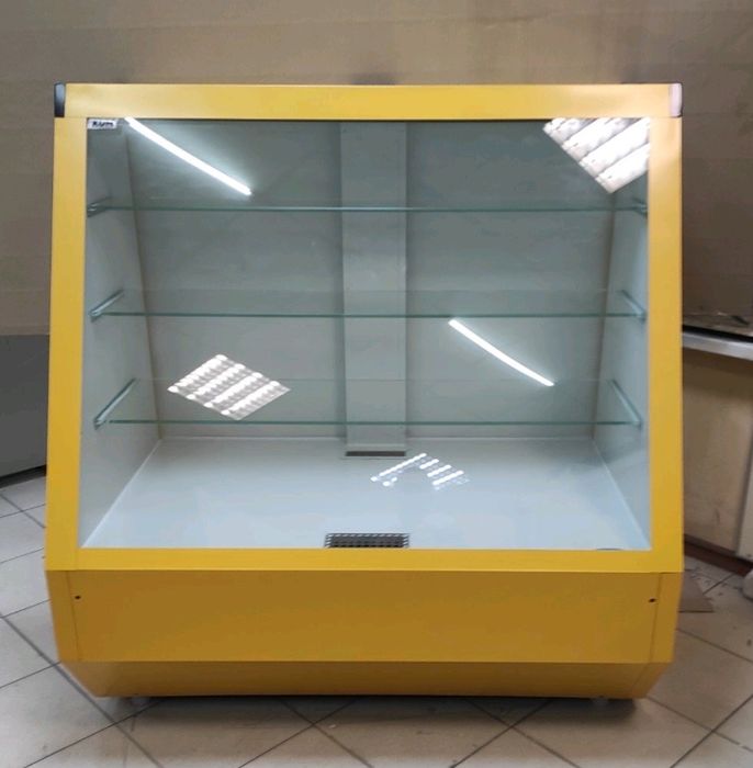 Вітрина холодильна снекова