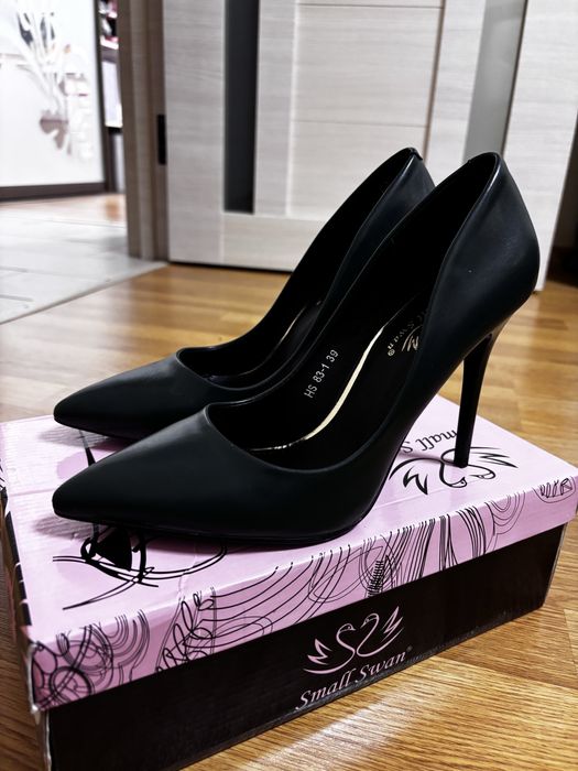 Туфлі лодочки 38р