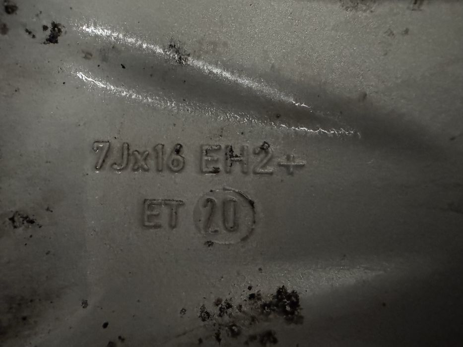 Felgi 16 cali Alutec Germany 5x120 BMW ET20