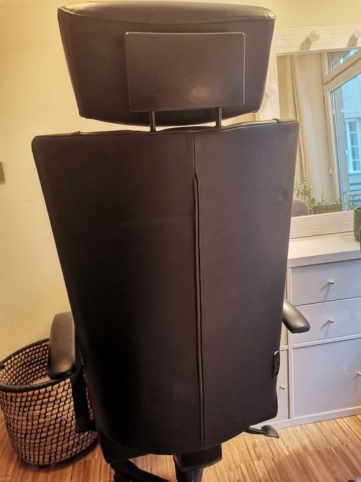 Skórzany fotel prezesa KInnarps