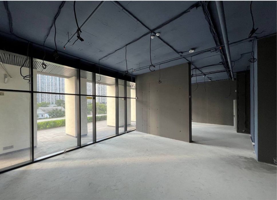 Без % Продам приміщення в ЖК Славутич