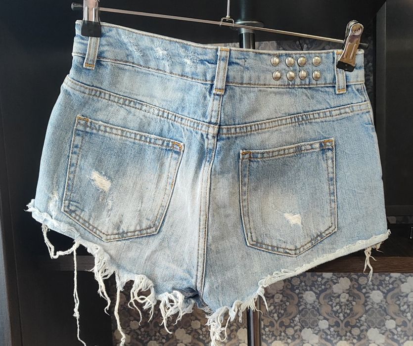Шорти джинсові жіночі
