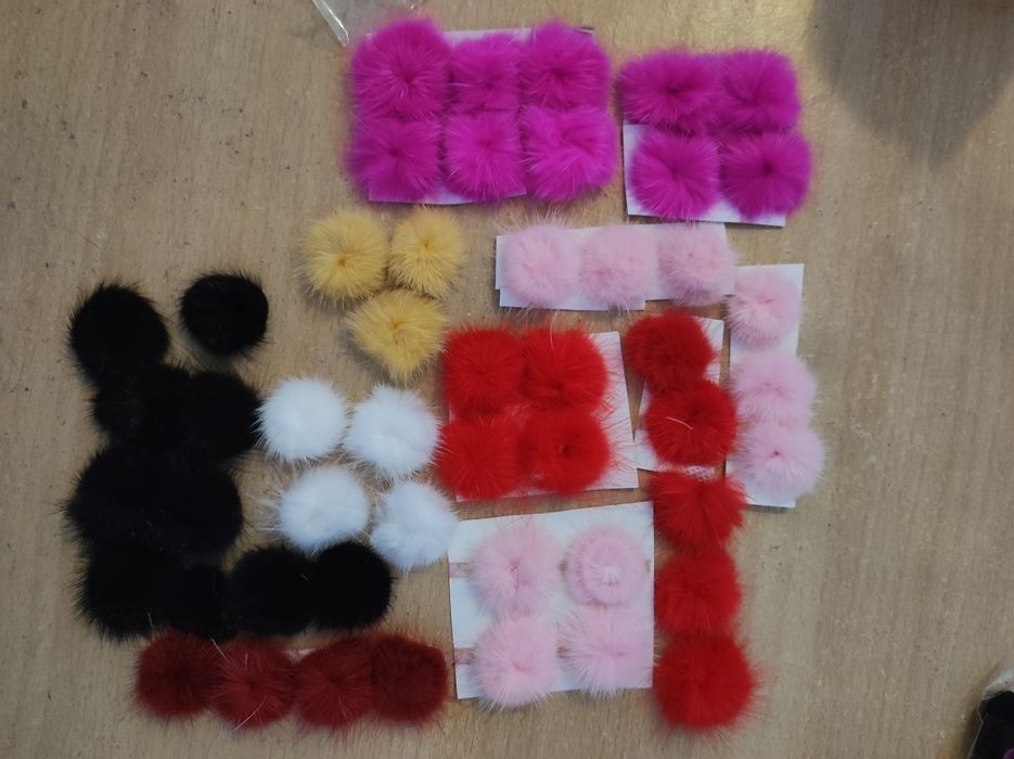 Kit para Laceiras: Fitas, Apliques, Pompons e Bases de Ganchos