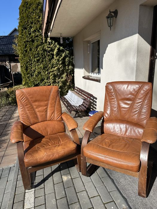 Dwa brązowe fotele skóra naturalna finka