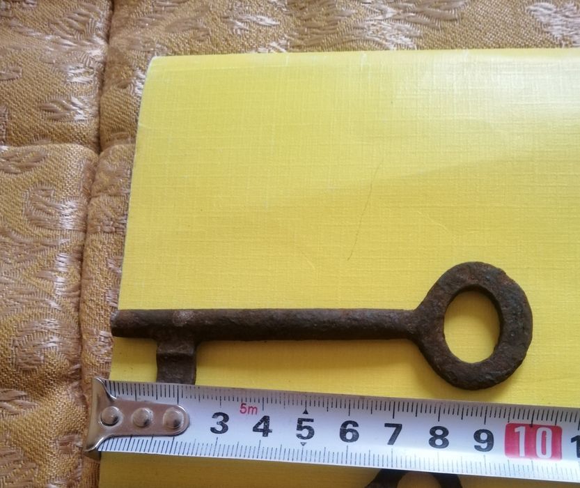 Продам кованого ключа