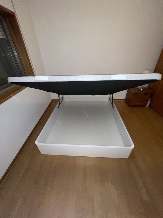 Wenge Wood and White Bed Base 160x200