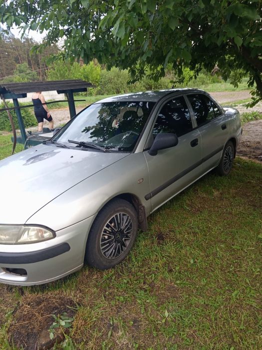 Продам Mitsubishi Carisma
