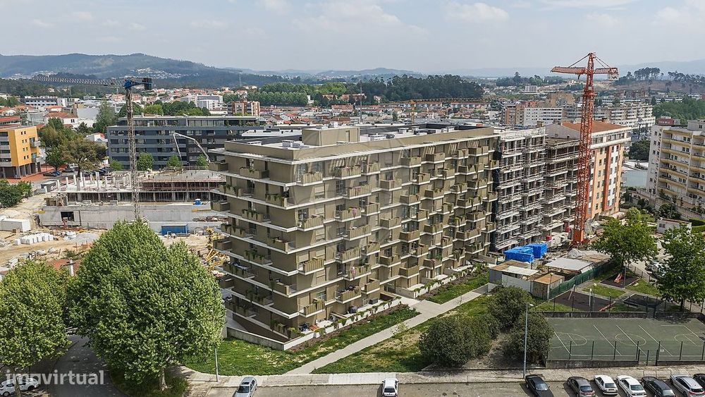 Apartamento T2 para venda — Vila Nova De Famalicão E Calendário, Braga