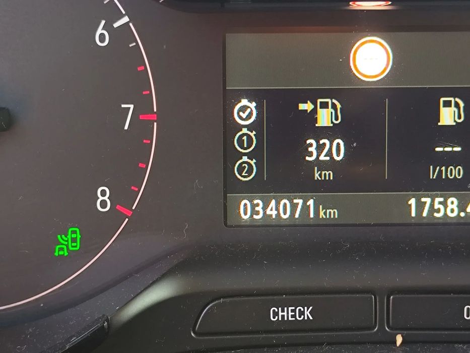 Opel Crossland X Sprzedam Opel Crosland X