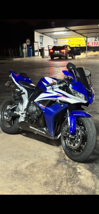 Moto Cb600rr semi nova