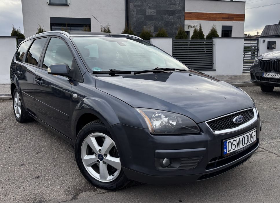 FORD FOCUS 2.0 TDCI 136KM * Klima aut * Skóra * Podgrzewane fotele HAK
