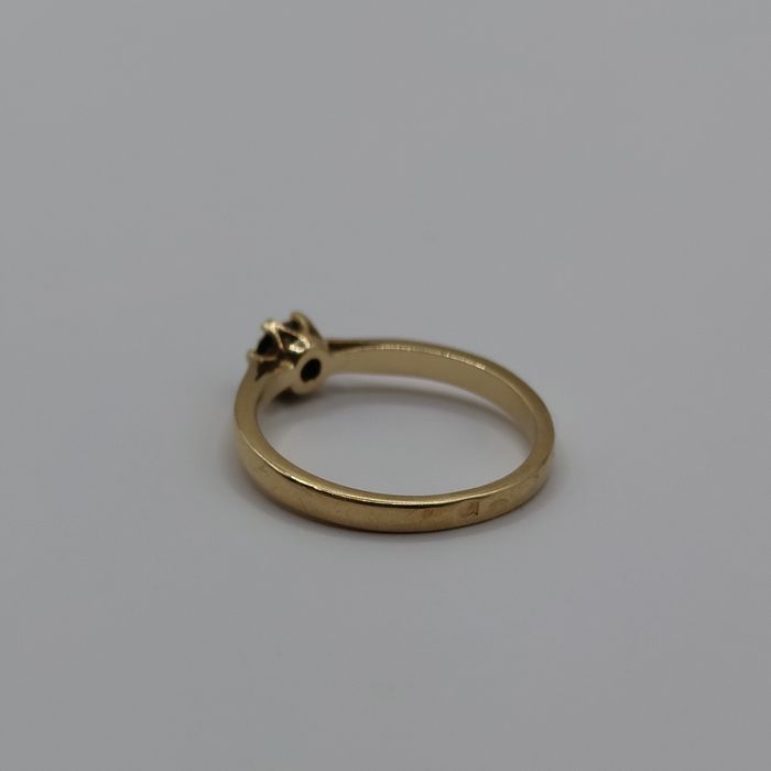 Pierścionek złoty pr.585 / 2,05g z diamentem 0.29ct