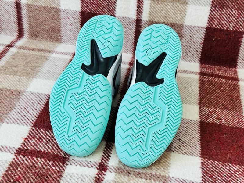 (Оригінал) чоловічі кросівки Nike Air Zoom Resistance, розмір 42