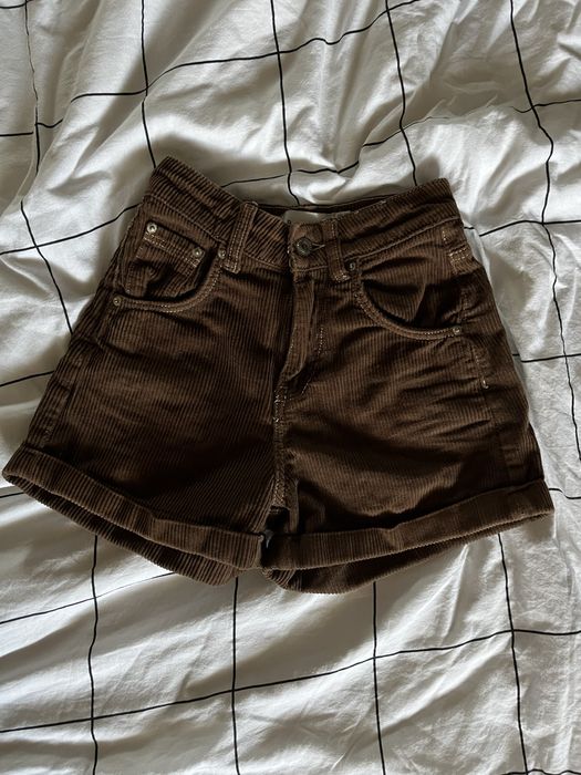 шорти Bershka в гарному стані