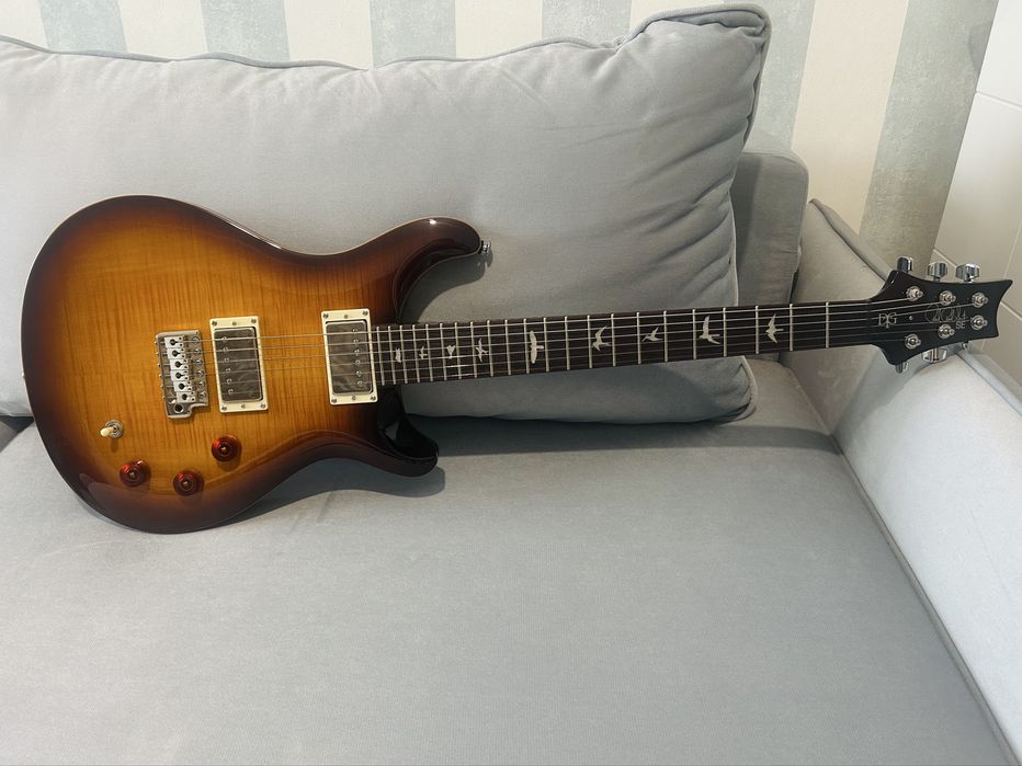 PRS SE DGT Tobacco Sunburst