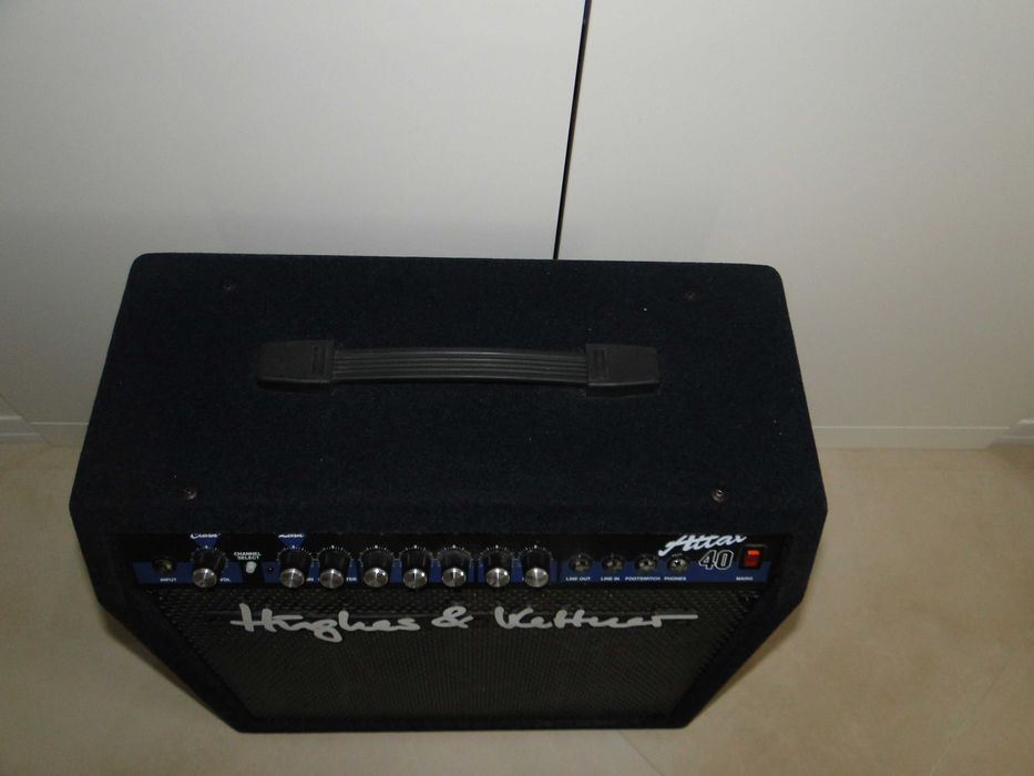 Hughes & Kettner Attax 40 ギターアンプ Hughes & Kettner Attax 40 ギターアンプ 音出しOK オーディオ