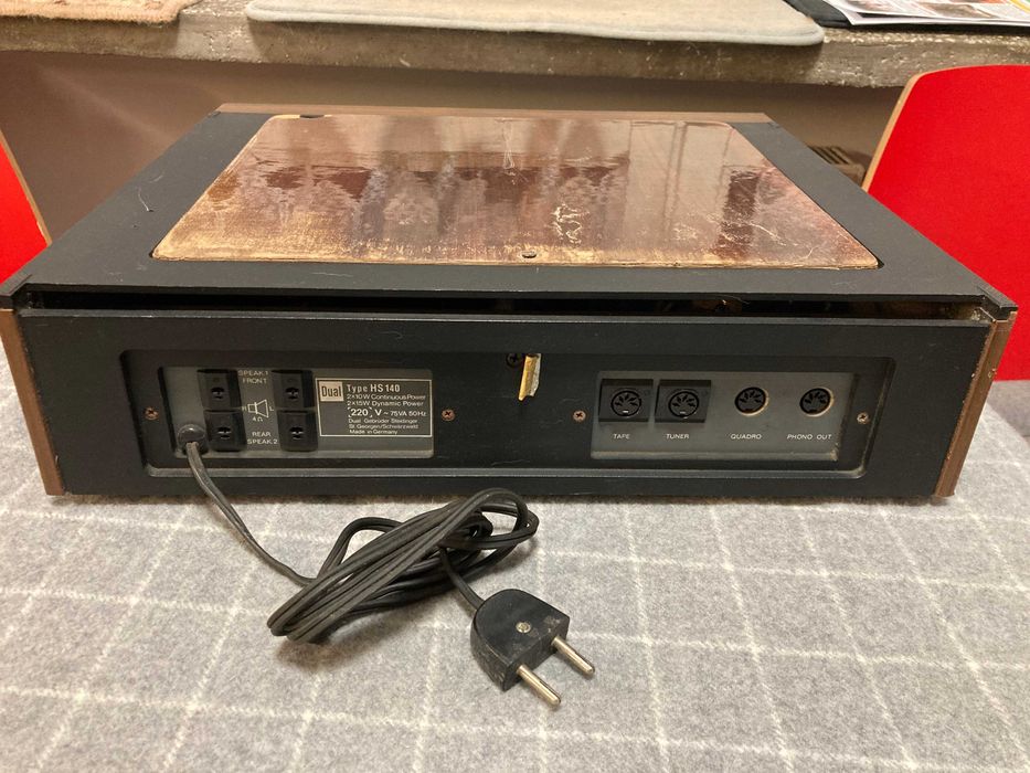Wzmacniacz, odtwarzacz, gramofon Dual HS140