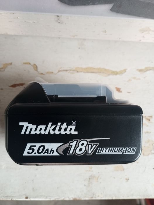 Dwie baterie Makita 18V 5Ah nowe