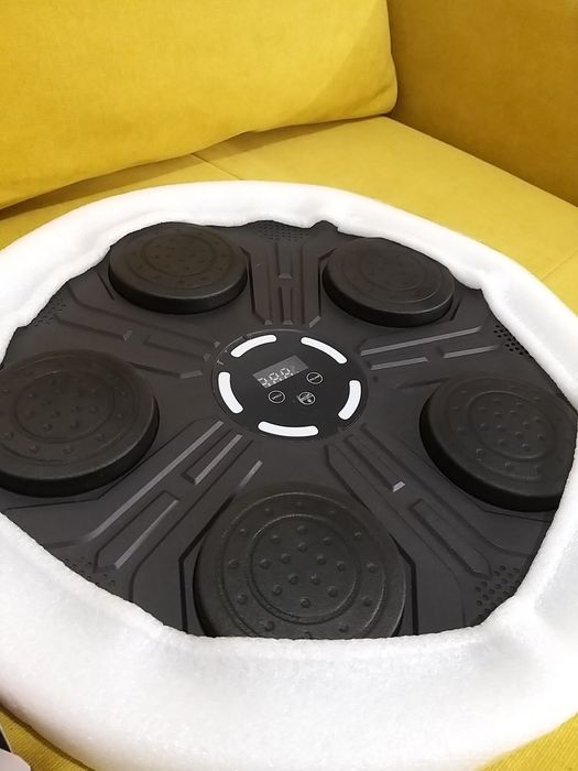 Тренажер для боксу, настінний, інтерактивний